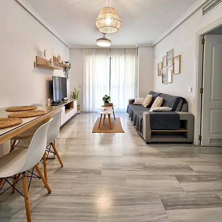 Rent4 Malaga Alamar Appartement Torremolinos