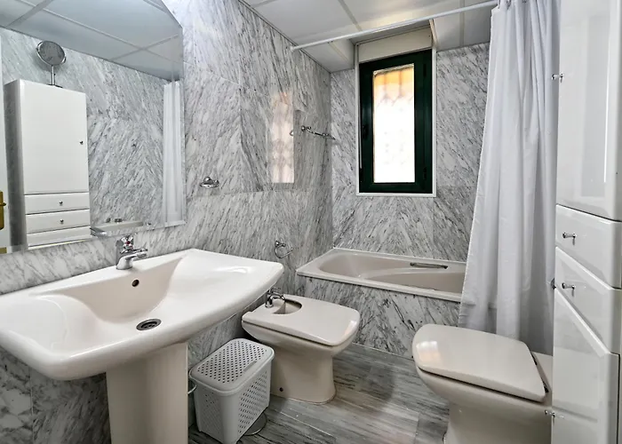 Rent4 Málaga Alamar Apartamento *